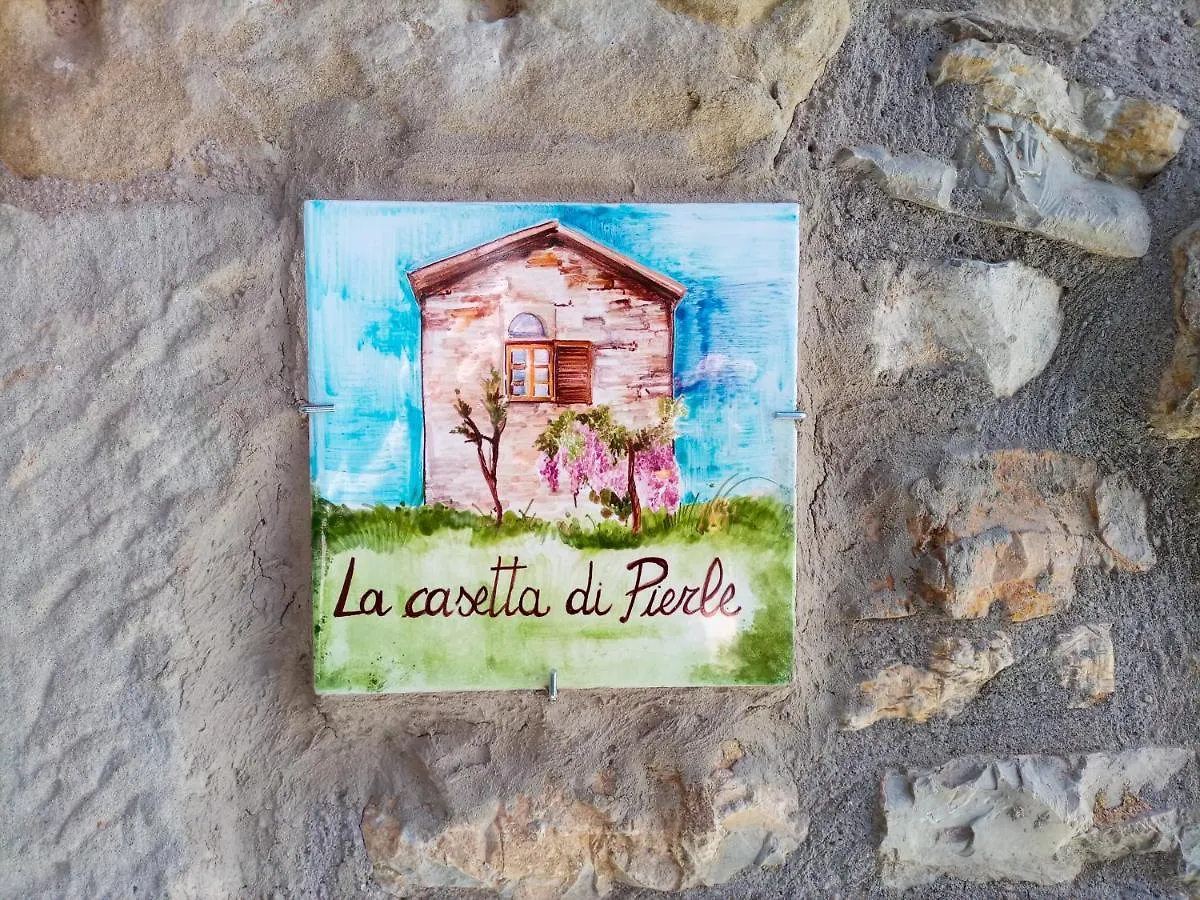 La Casetta Di Pierle 0*,